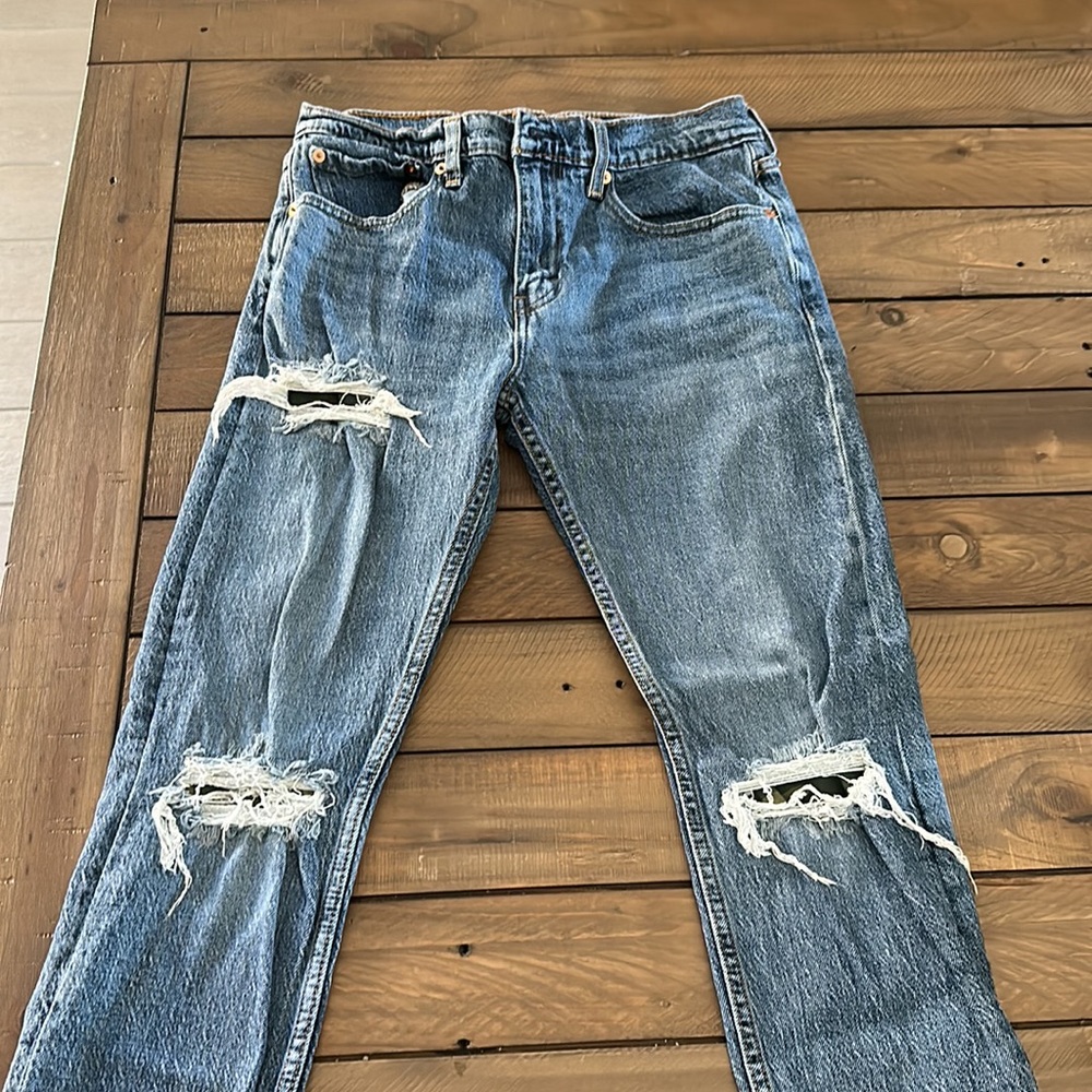 Levi 512 Men’s camo distressed jeans